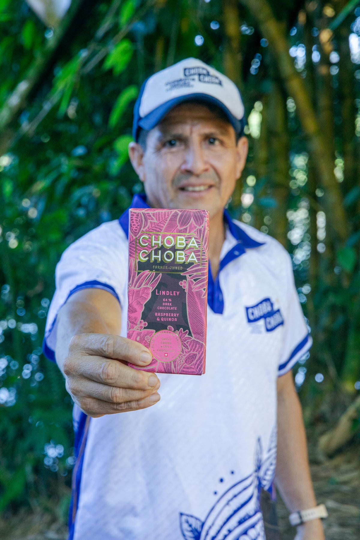 Lindley 64% — Dark Organic Chocolate with Raspberry & Quinoa - Choba Choba